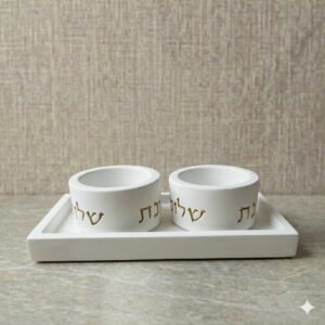 פמוטים בטון עם מגש -לבן זהב