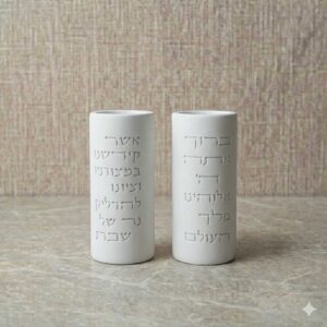 פמוטים בטון - לבן ברכה